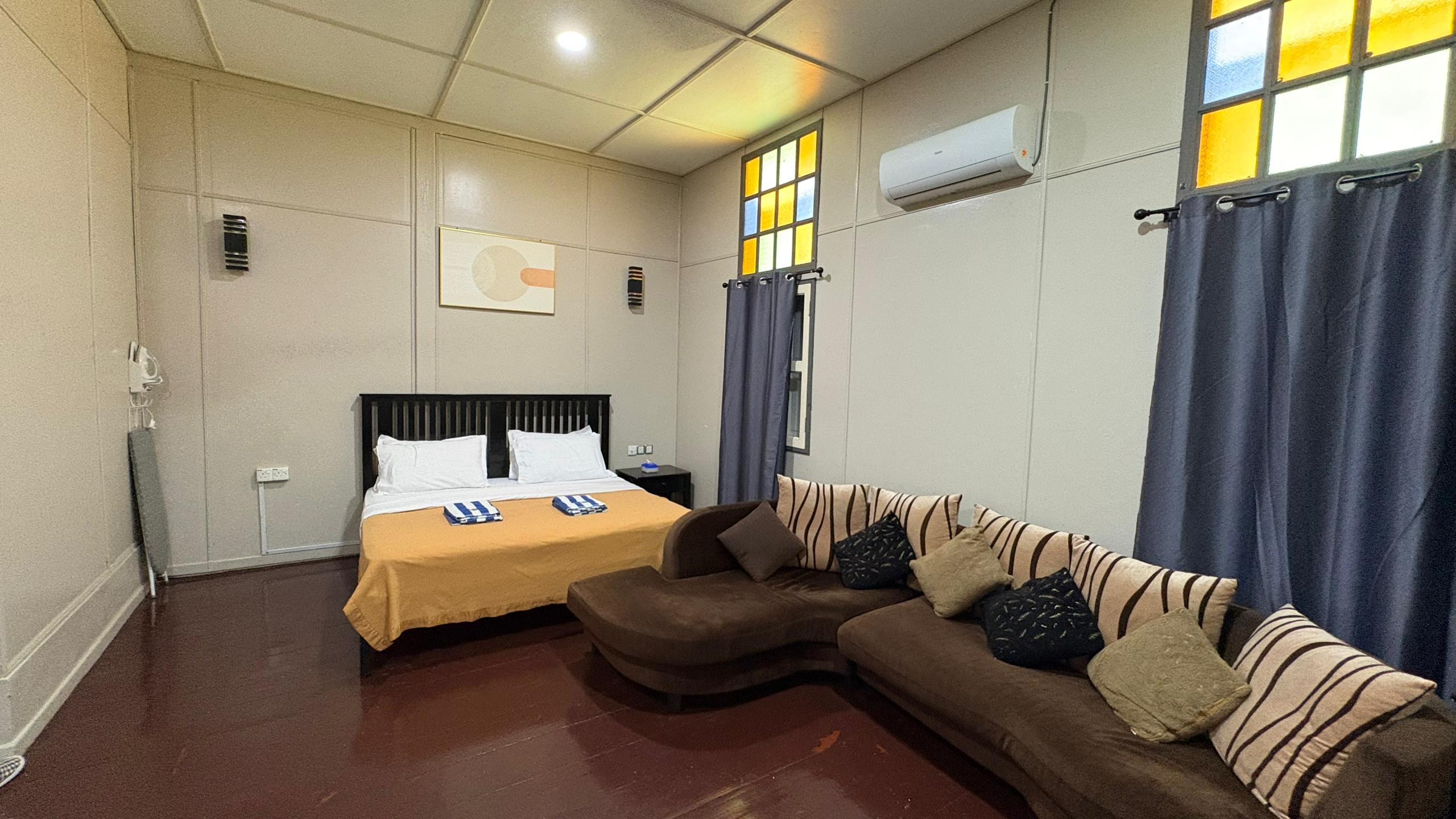 Chamber Rooms